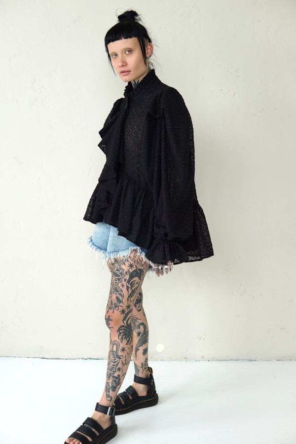 BLACK STYLISH BLOUSE WITH WIDE SLEEVES