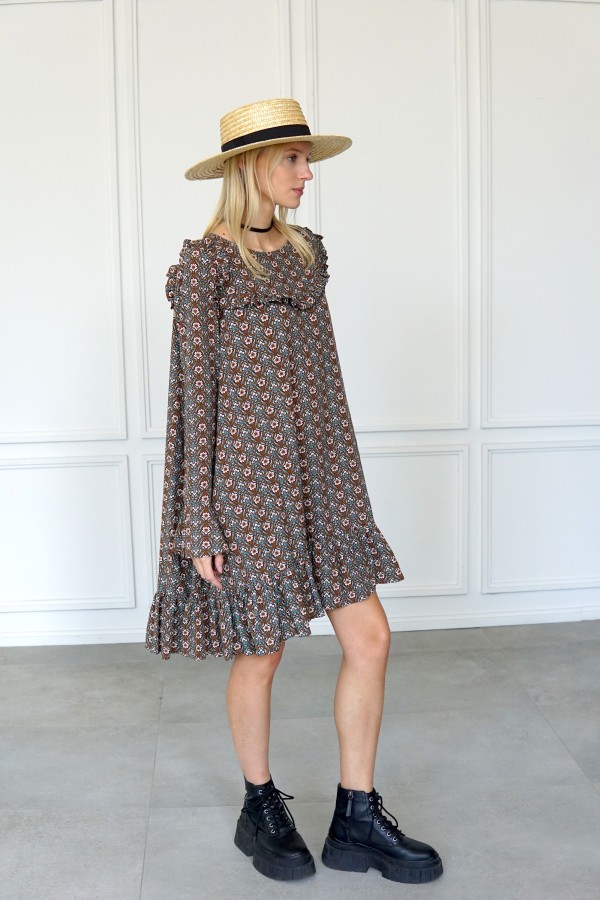 Boho  brown dress with long sleeves