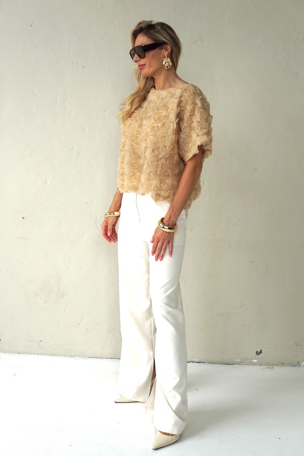 3D EFFECT FLORAL PATTERN BLOUSE