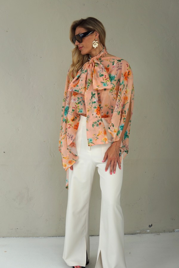 FLORAL BLOUSE WITH RIBBON