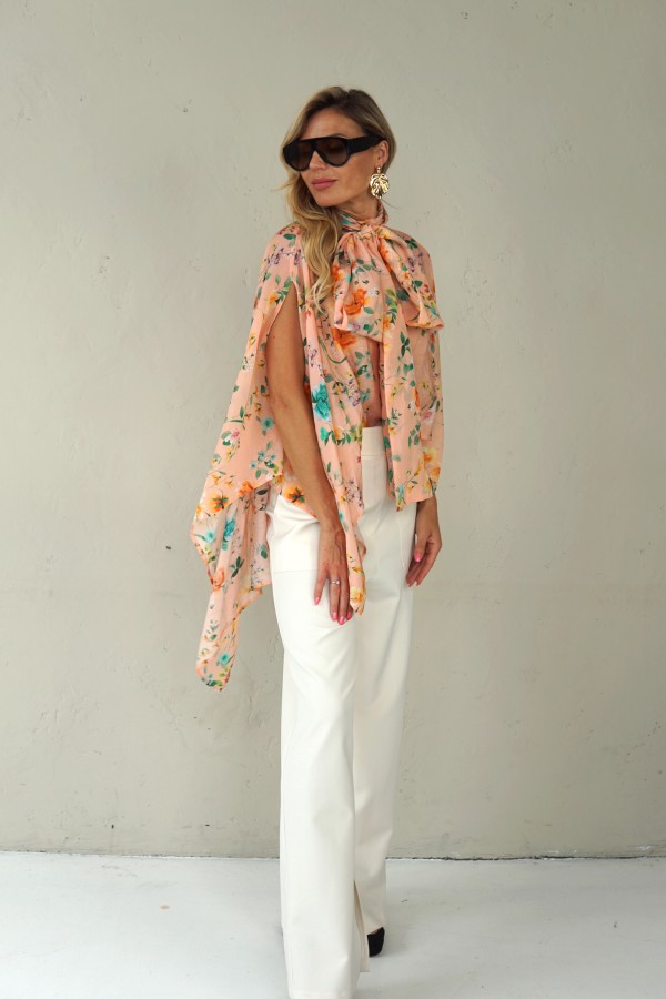 FLORAL BLOUSE WITH RIBBON