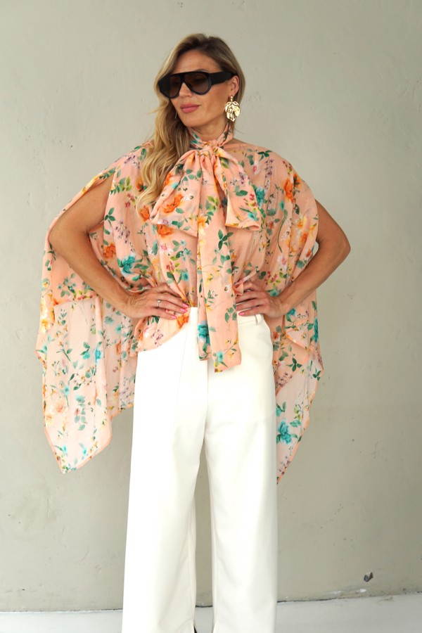 FLORAL BLOUSE WITH RIBBON