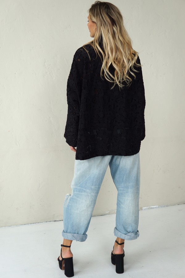 Black short jacquard shirt