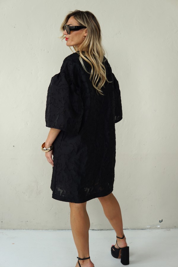 Luxurious jacquard dress with puff sleeves