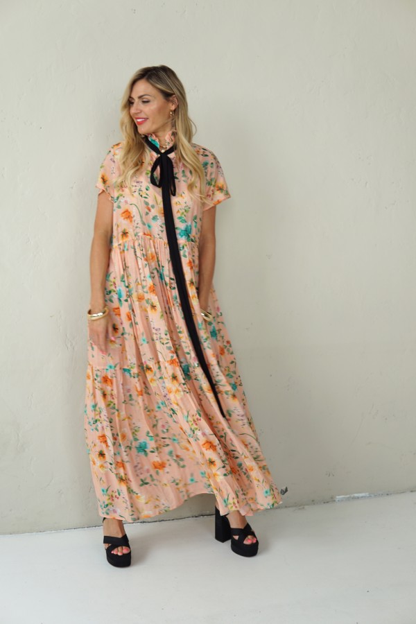 LONG FLOWING FLORAL DRESS WITH BLACK RIBBON