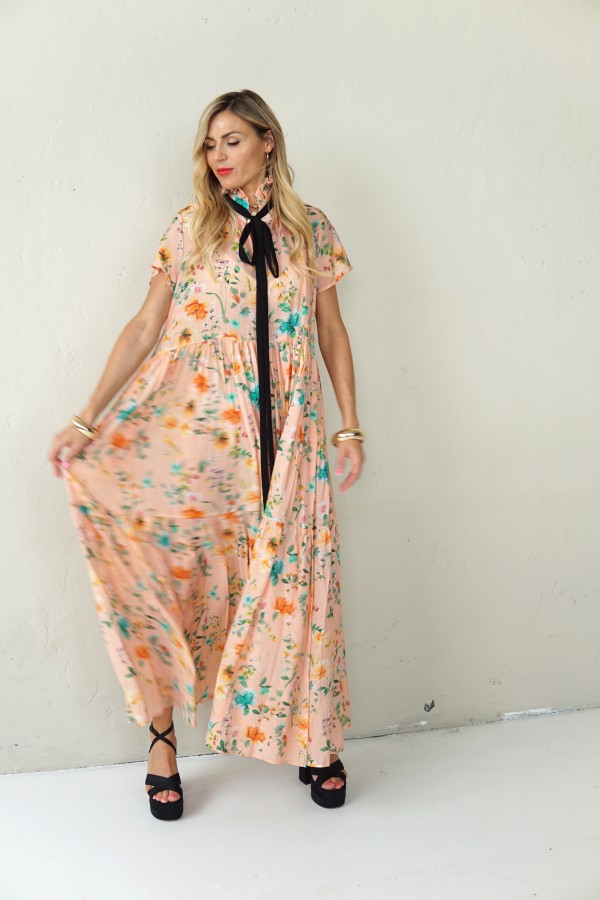 LONG FLOWING FLORAL DRESS WITH BLACK RIBBON