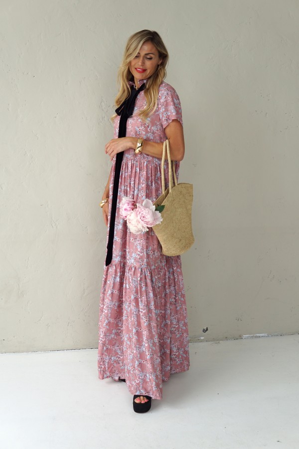 Long viscose floral dress with velvet belt