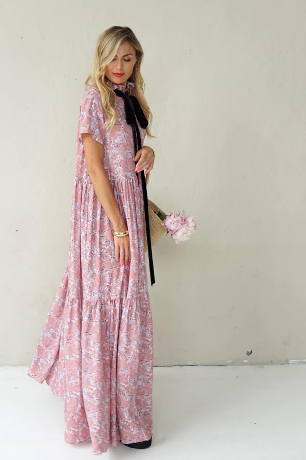 Long viscose floral dress with velvet belt