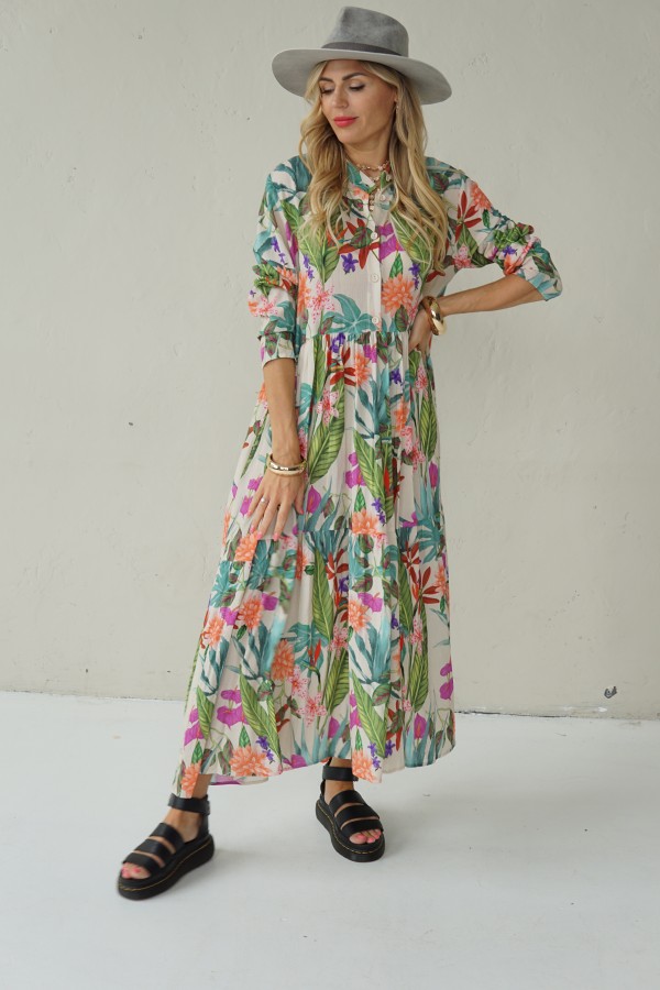 LONG, LIGHTLY FALLING VISCOSE FLORAL DRESS