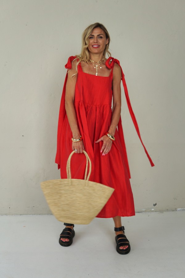 ROMANTIC LINEN RED DRESS