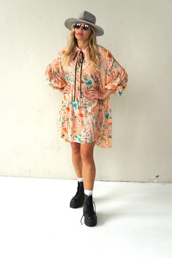 ROMANTIC VISCOSE DRESS WITH PUFF SLEEVES