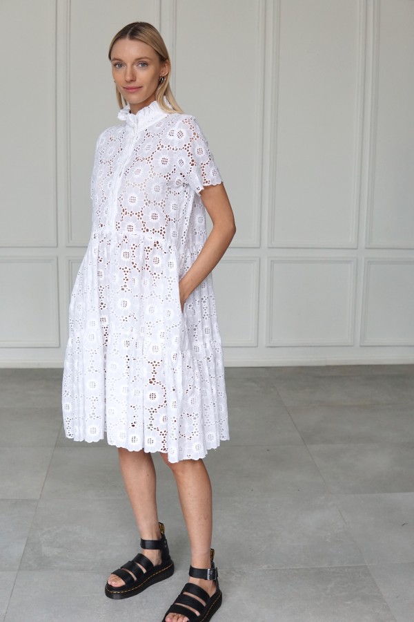 WHITE EMBROIDERED SHIRT DRESS 2