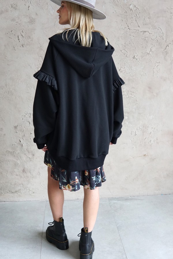 BLACK OVERSIZED HOODIE WITH ZIPPER 