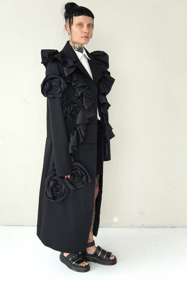 LONG COAT WITH DECORATIVE DETAILS 