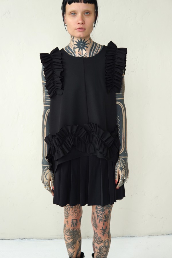 BLACK WOOL BLOUSE WITH RUFFLED DETAILS