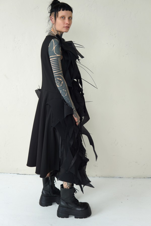 AVANT-GARDE DRESS 3D 