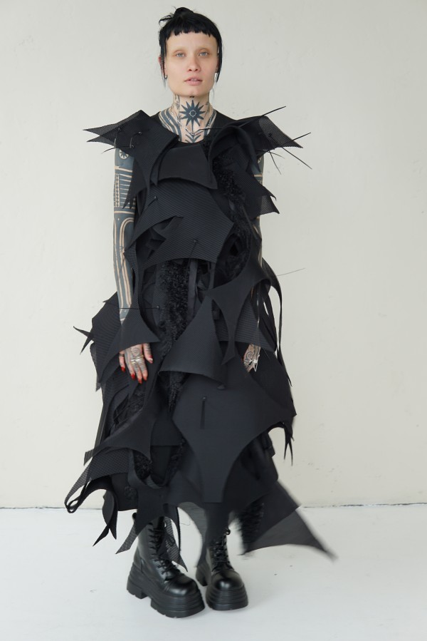 AVANT-GARDE DRESS 3D 