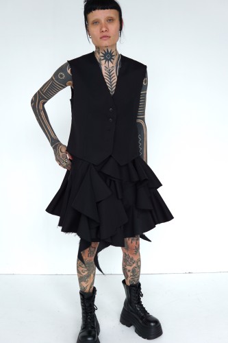 SHORT WOOL SKIRT WITH RUFFLES