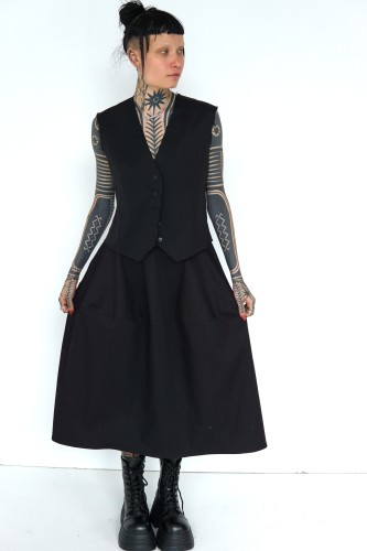 BLACK DENIM SKIRT WITH POCKET