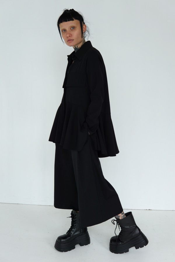 BLACK WOOL FLARED SHIRT 