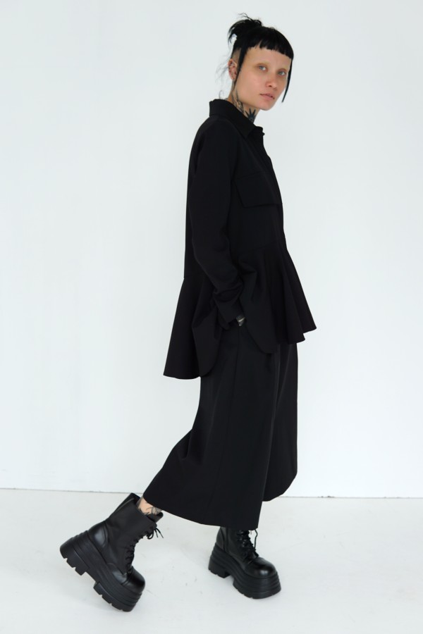 BLACK WOOL FLARED SHIRT 