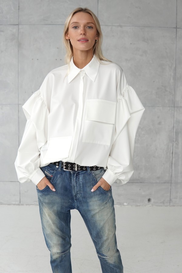 White long sleeve shirt for woman