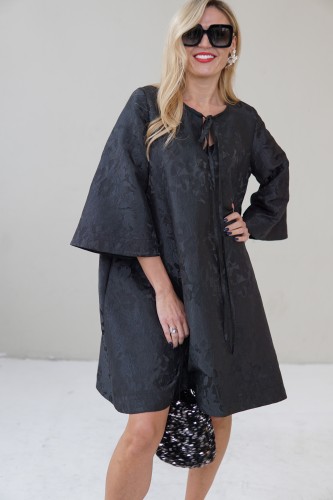 luxurious black jacquard dress with a loose silhouette