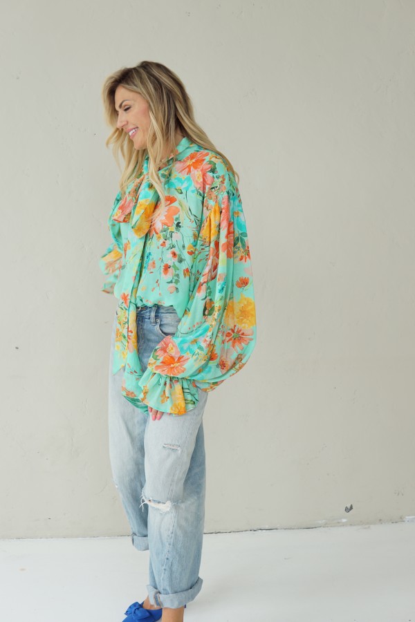 LIGHT FLORAL VISCOSE SHIRTS