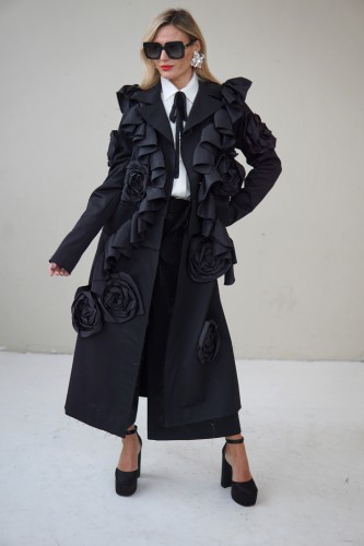 LONG COAT WITH DECORATIVE DETAILS 
