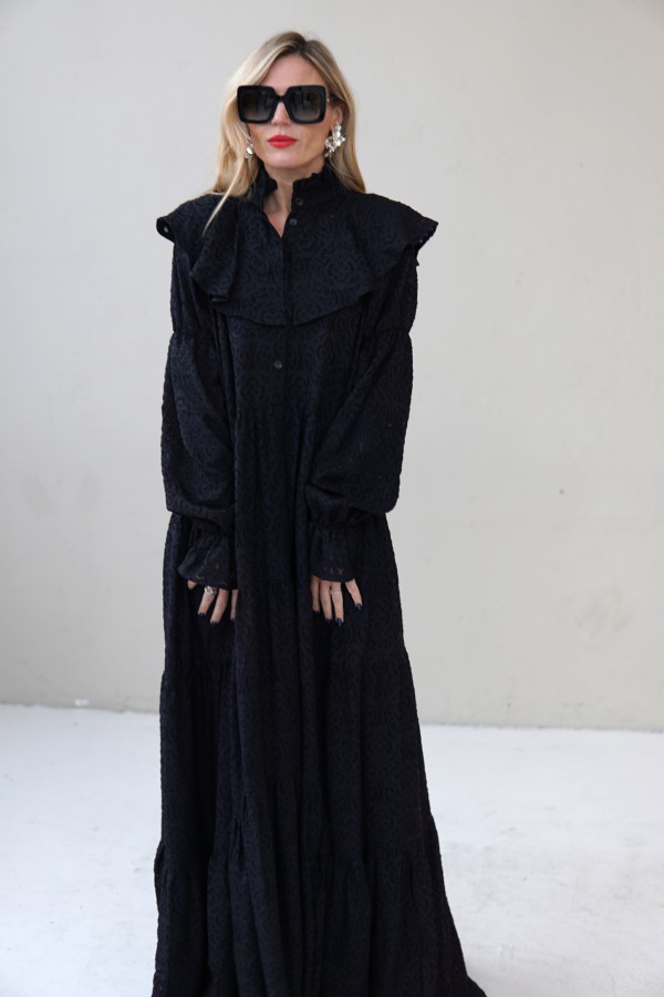 LONG DRESS WITH LONG SLEEVES AND RUFFLES