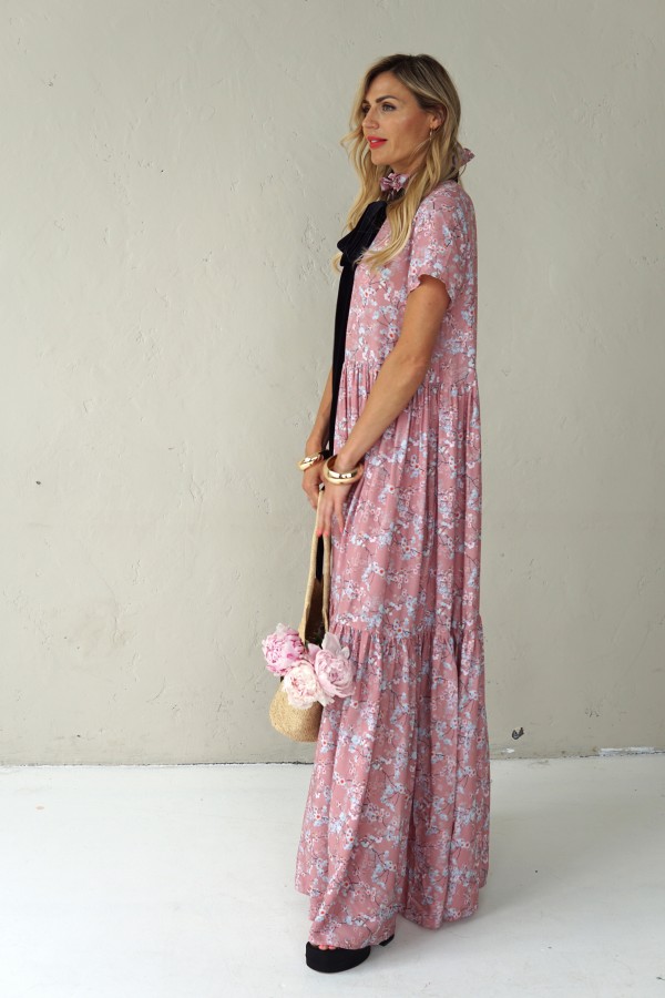 Long viscose floral dress with velvet belt