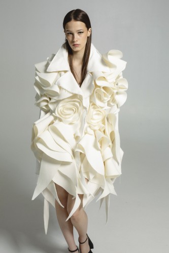 WHITE AVANT GARDE 3D BLAZER 