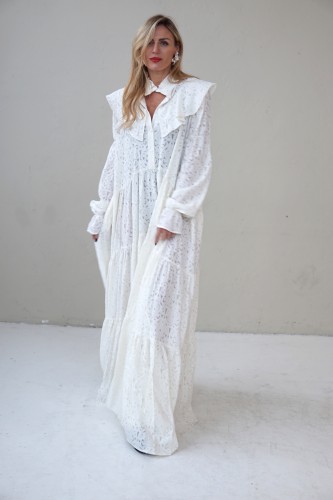 WHITE LONG DRESS WITH LONG SLEEVES AND RUFFLES