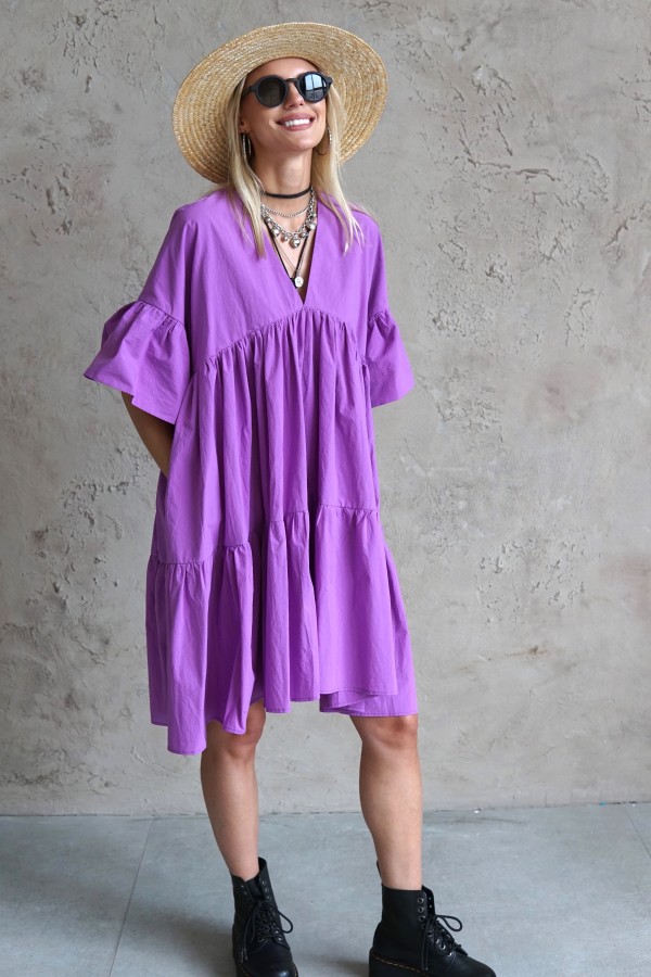 WIDE SILHOUETTE PURPLE DRESS