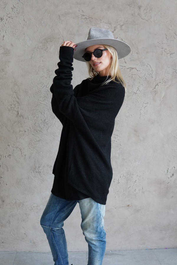 BLACK COZY WOOL BLOUSE 