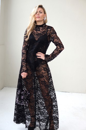 LONG BLACK LACE EVENING DRESS WITH STAND COLLAR