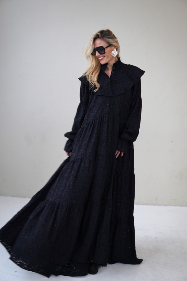 LONG DRESS WITH LONG SLEEVES AND RUFFLES