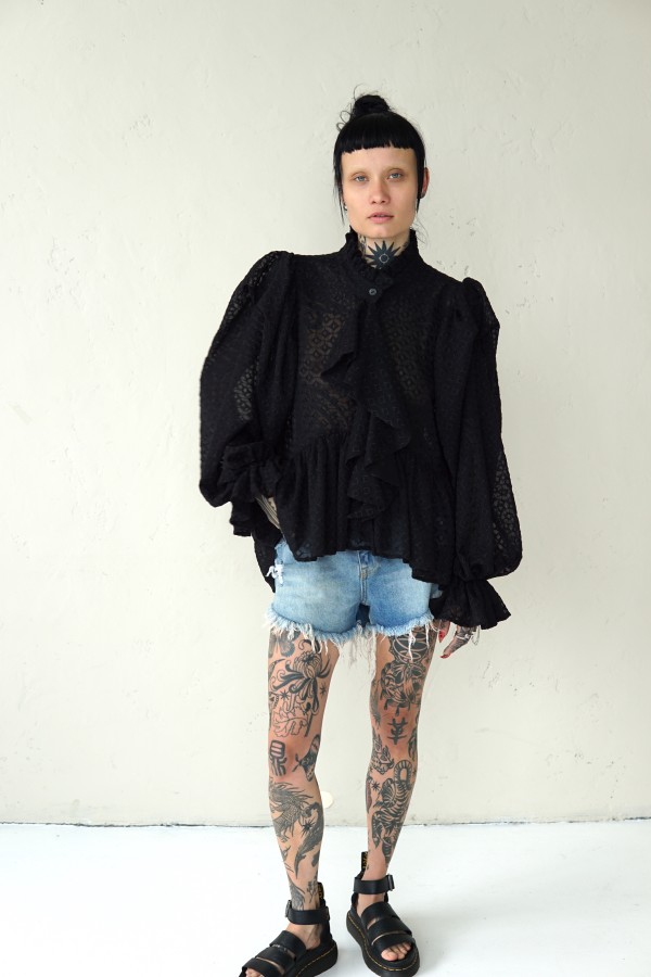 BLACK STYLISH BLOUSE WITH WIDE SLEEVES