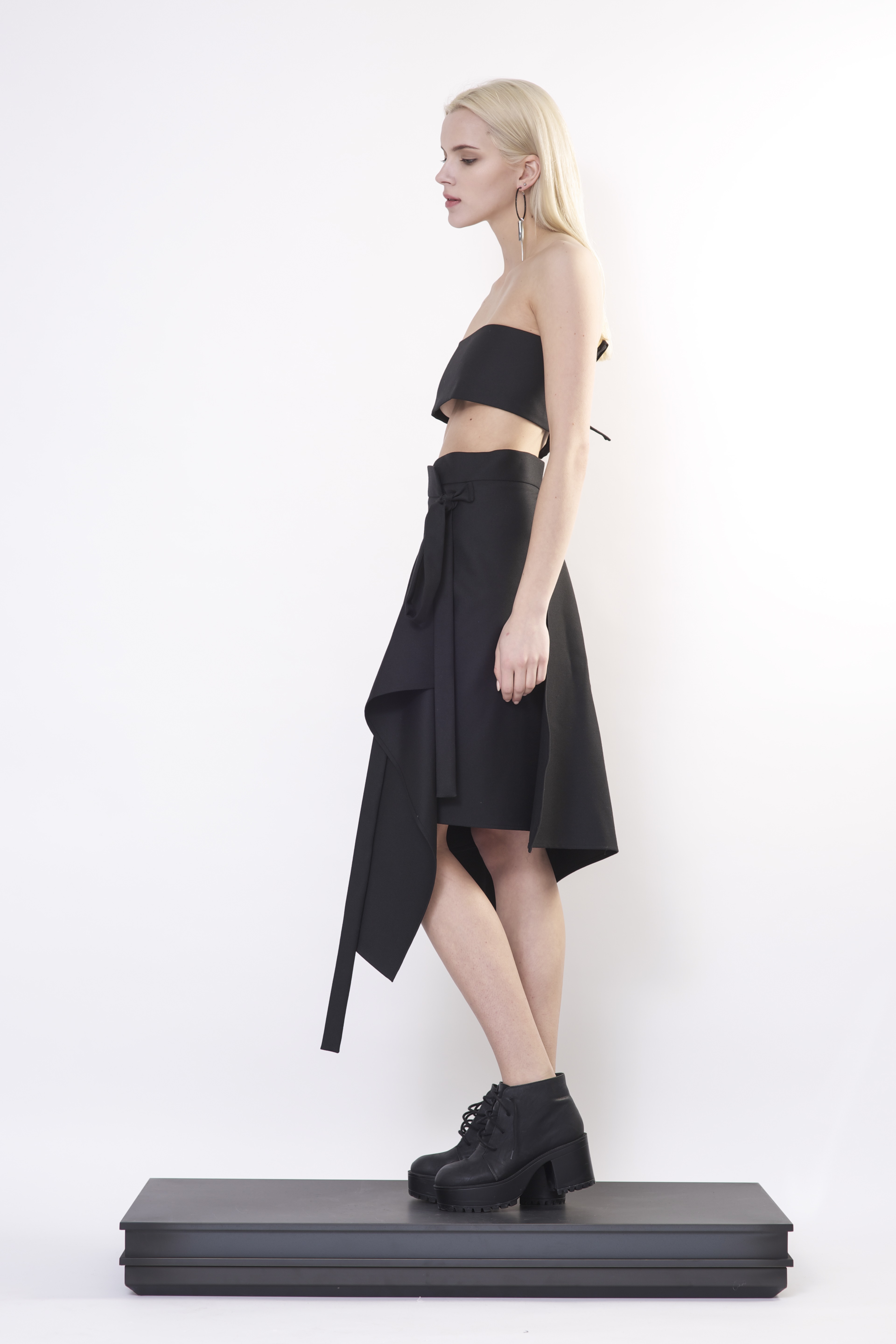 asymmetrical skirt - Diana Paukstyte